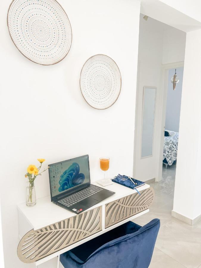 Latsi Blue 16 Brand New Apartment